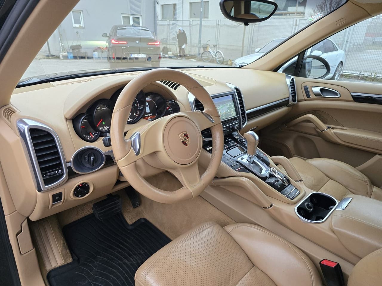 PORSCHE CAYENNE 3.0D * ODLIČNO STANJE * 2011.GODINA * MOGUĆA ZAMJENA * - 12