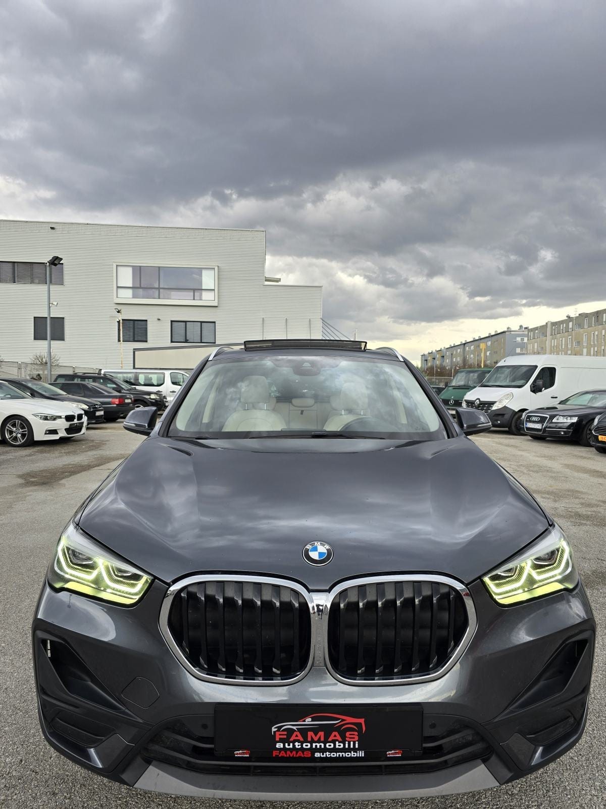 BMW X1 2.0D X-DRIVE * ODLIČNO STANJE * AUTOMATIK * 2020.GOD. * PDV * - 9