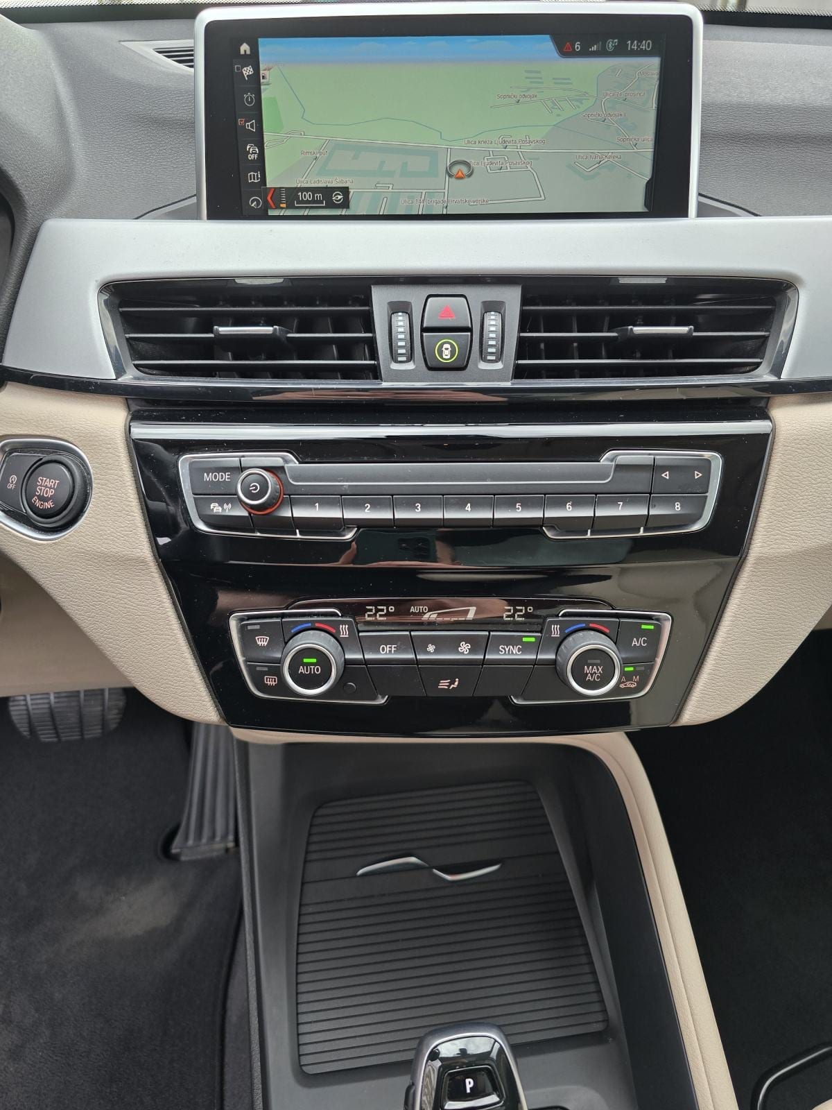 BMW X1 2.0D X-DRIVE * ODLIČNO STANJE * AUTOMATIK * 2020.GOD. * PDV * - 13