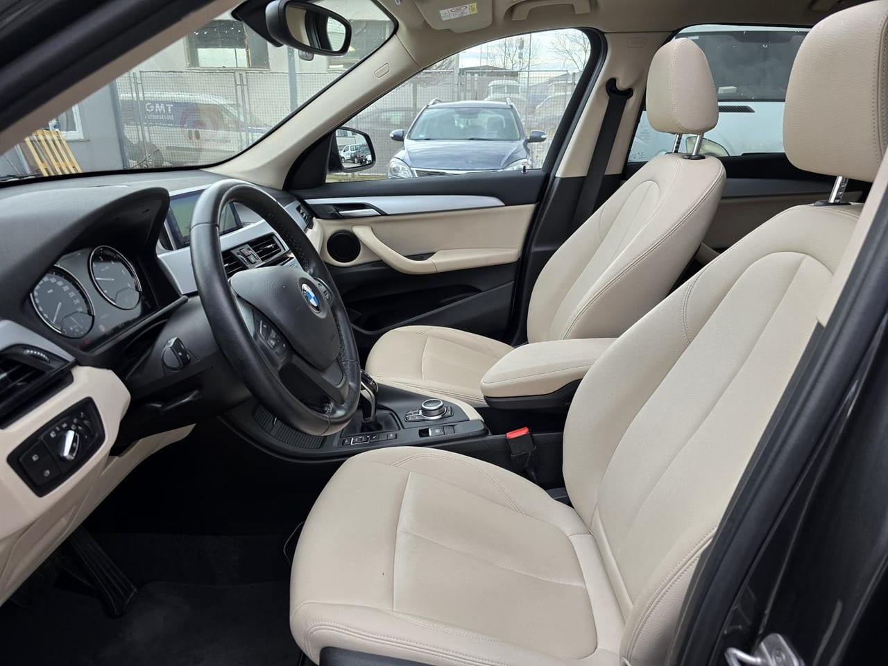 BMW X1 2.0D X-DRIVE * ODLIČNO STANJE * AUTOMATIK * 2020.GOD. * PDV * - 15