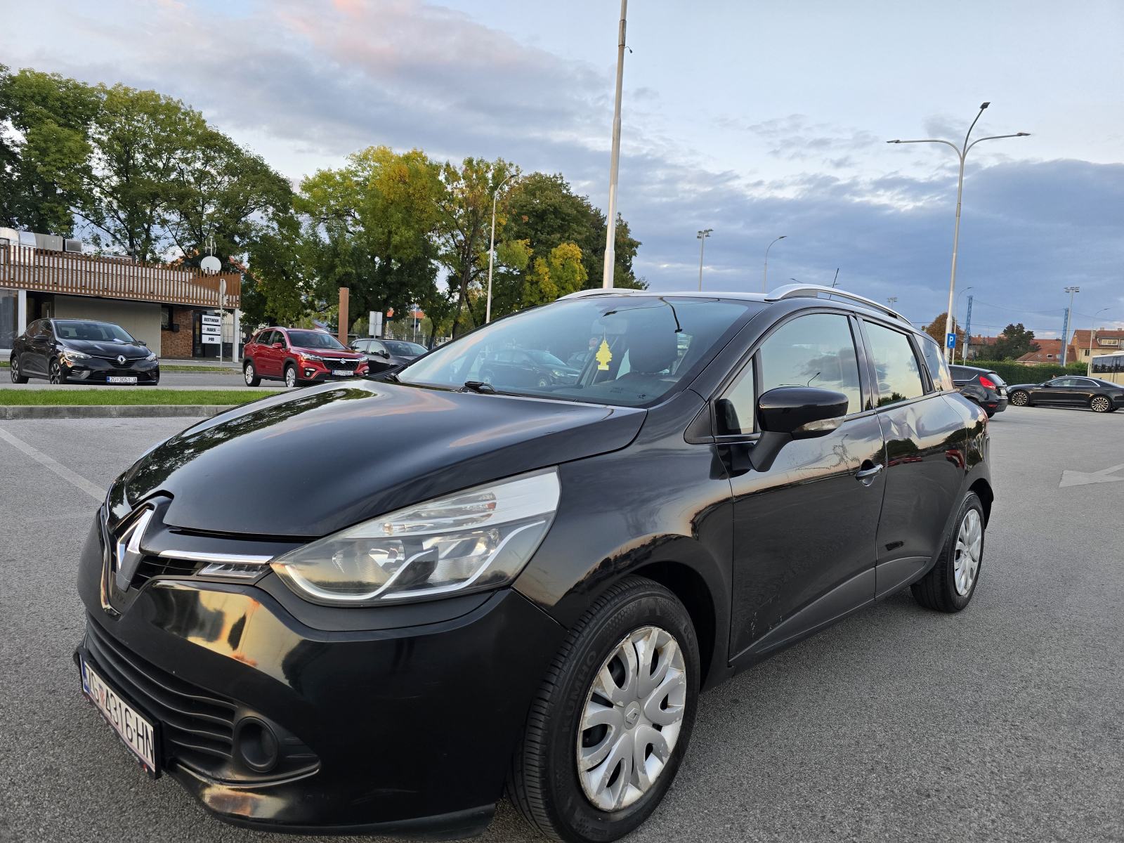 RENAULT CLIO 1.5 DCI * 2015.GODINA * REG.12./2026. * 3399€ *