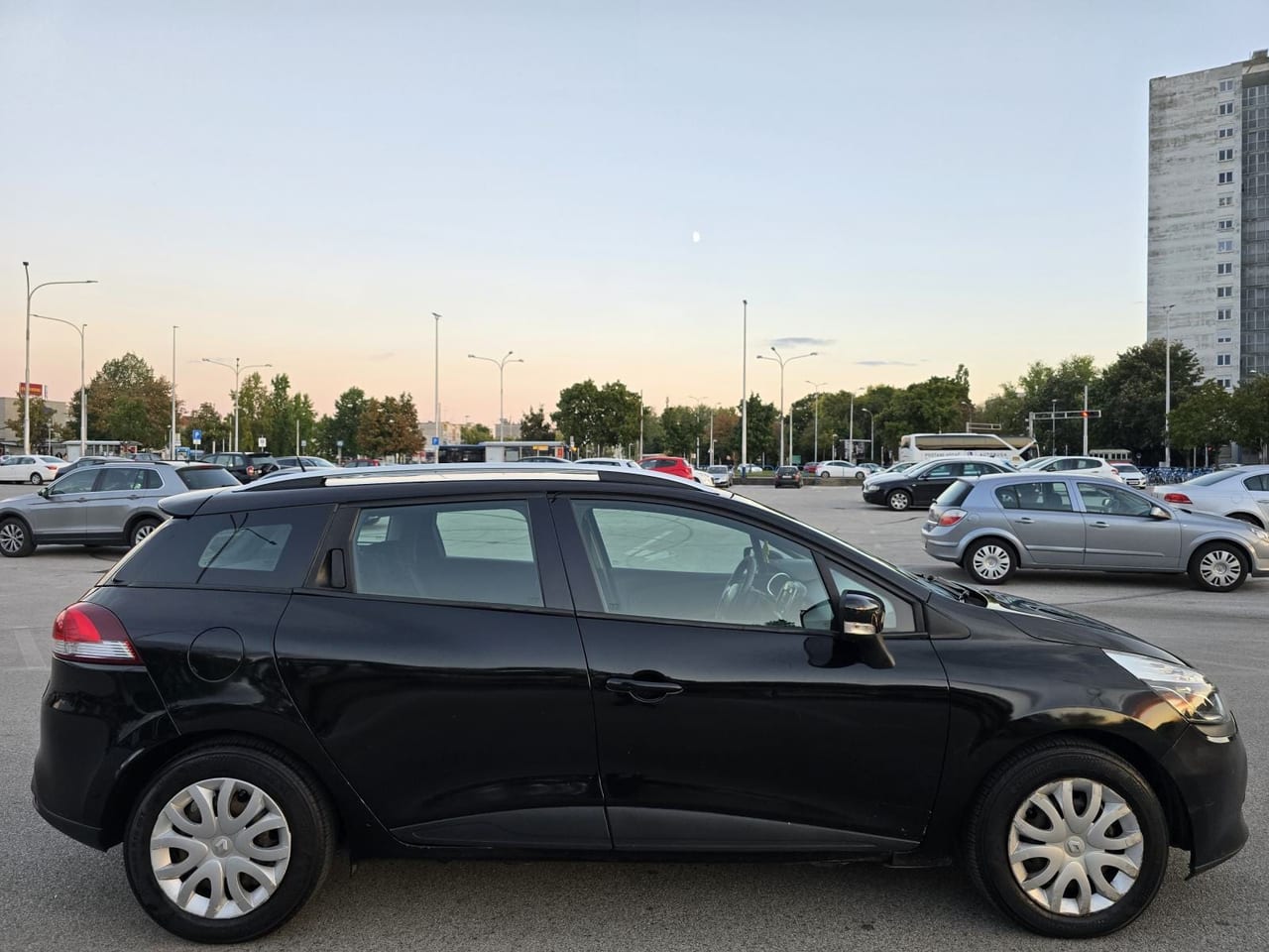 RENAULT CLIO 1.5 DCI * 2015.GODINA * REG.12./2026. * 3399€ * - 6