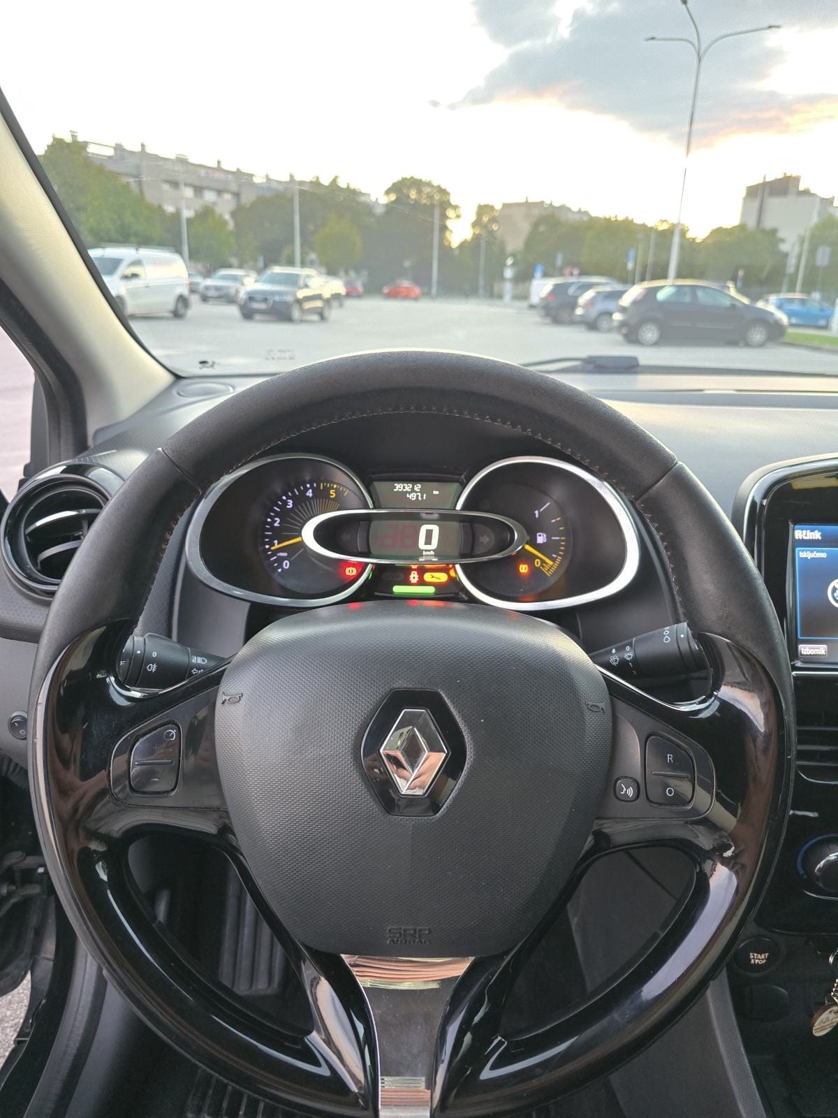 RENAULT CLIO 1.5 DCI * 2015.GODINA * REG.12./2026. * 3399€ * - 10