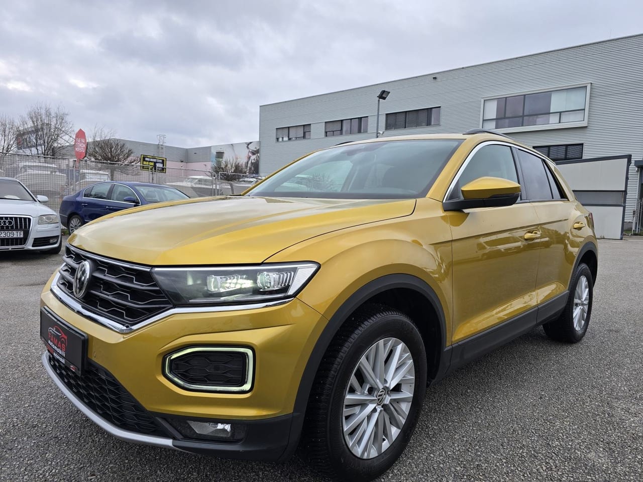 VW T-ROC 1.0 TSI * 99 000 KM * PRVI VLASNIK * ODLIČNO STANJE *