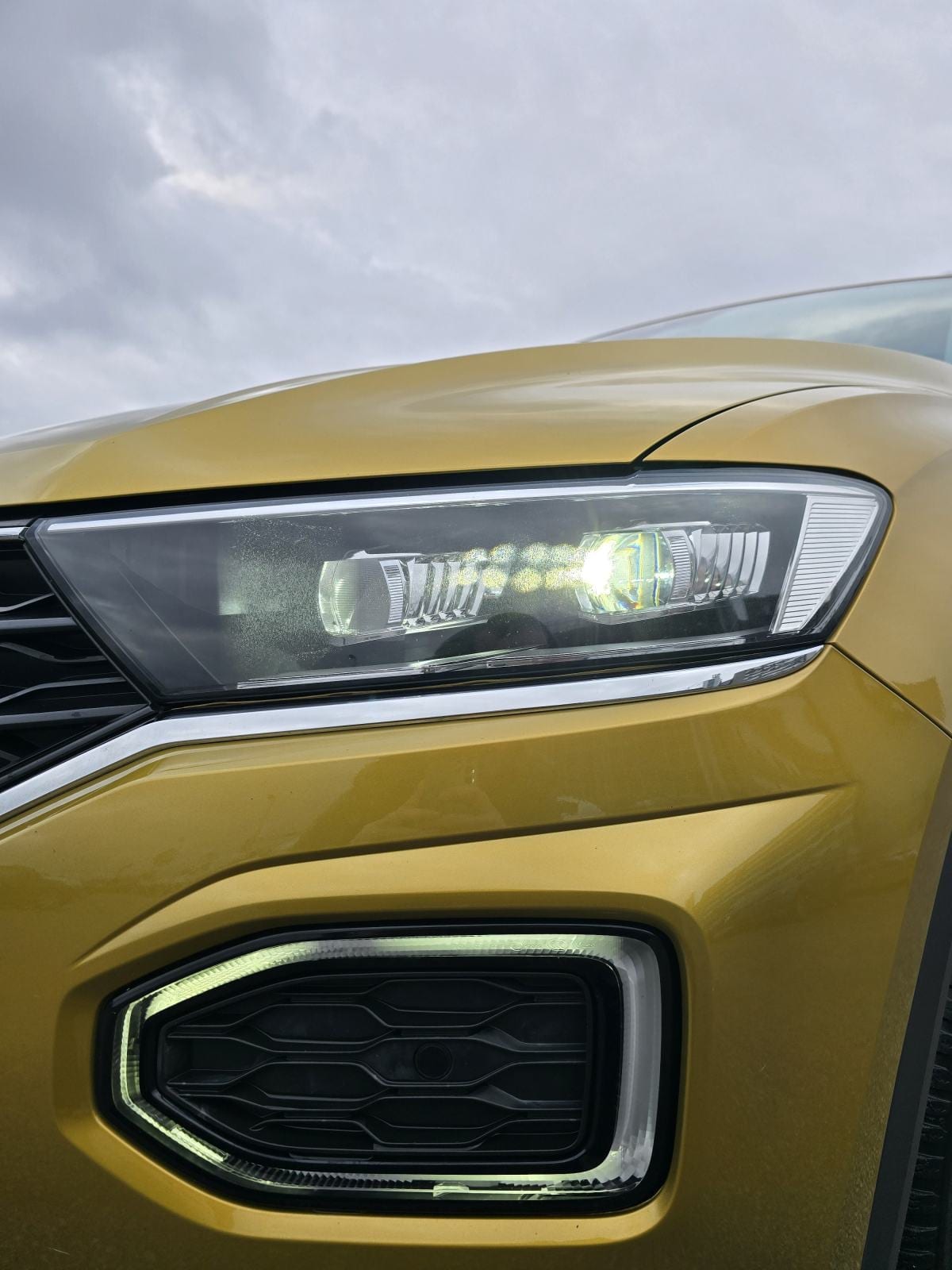 VW T-ROC 1.0 TSI * 99 000 KM * PRVI VLASNIK * ODLIČNO STANJE * - 9