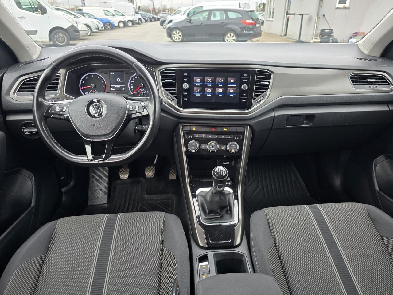 VW T-ROC 1.0 TSI * 99 000 KM * PRVI VLASNIK * ODLIČNO STANJE * - 13