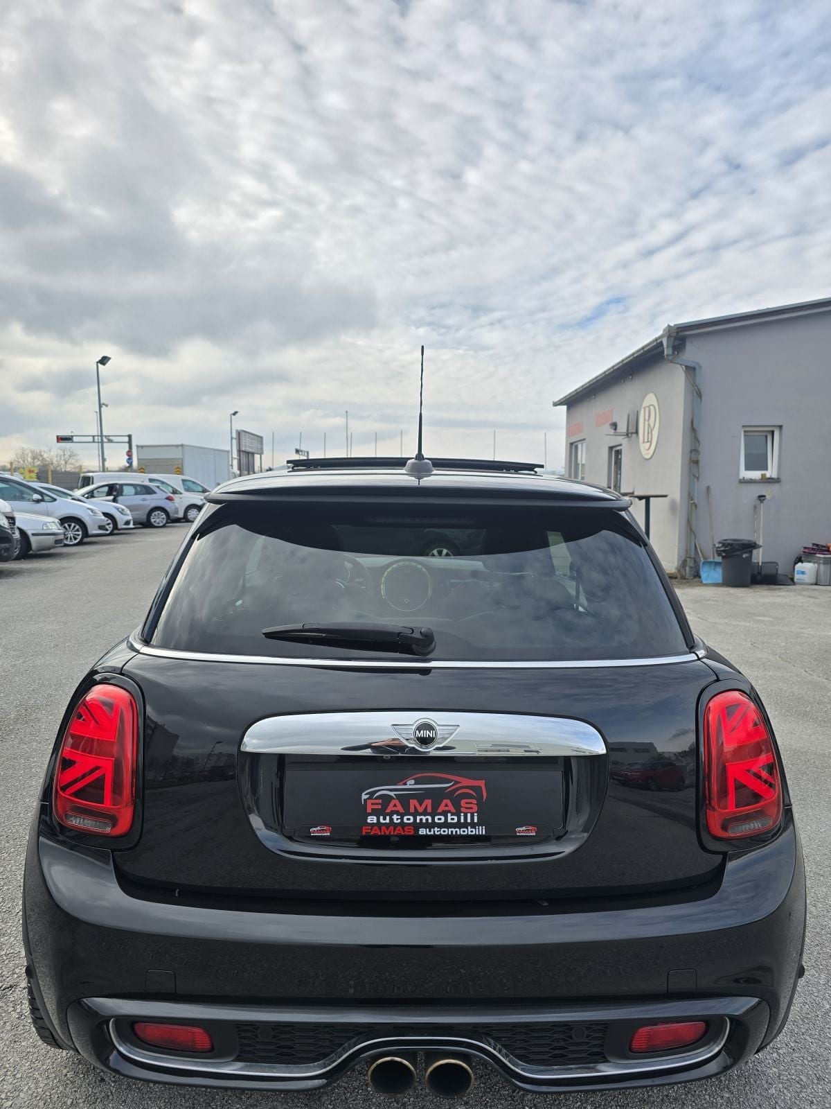 MINI COOPER S 2.0i * FULL OPREMA * ODLIČNO STANJE * REG.GODINU DANA * - 5