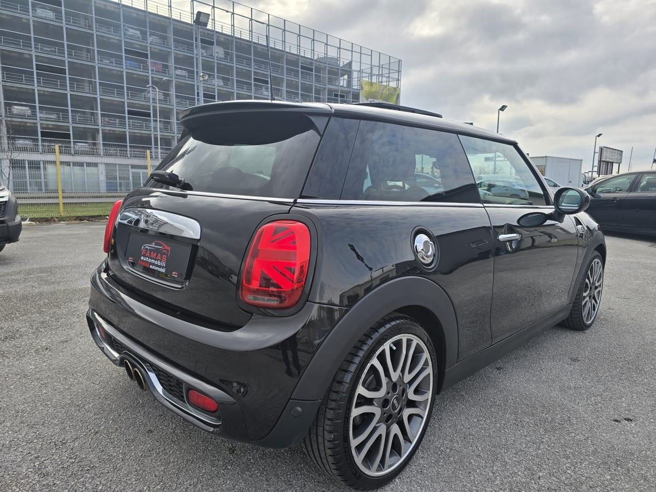 MINI COOPER S 2.0i * FULL OPREMA * ODLIČNO STANJE * REG.GODINU DANA * - 6