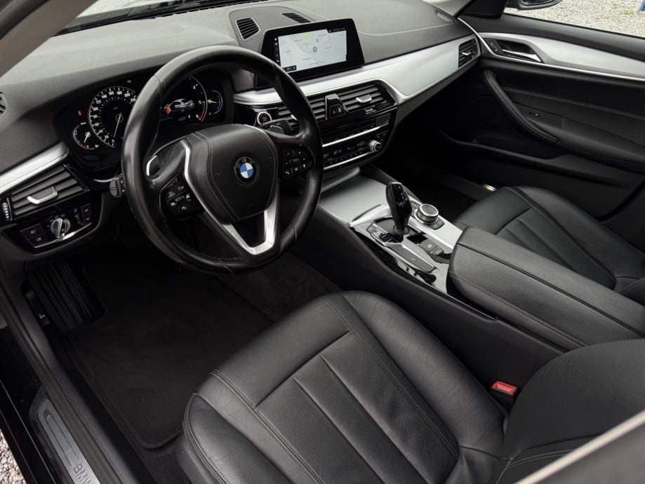 BMW serija 5 520d 2020g. Automatik *Executive* *Garancija 12 mjeseci*, 2020 god. - 14