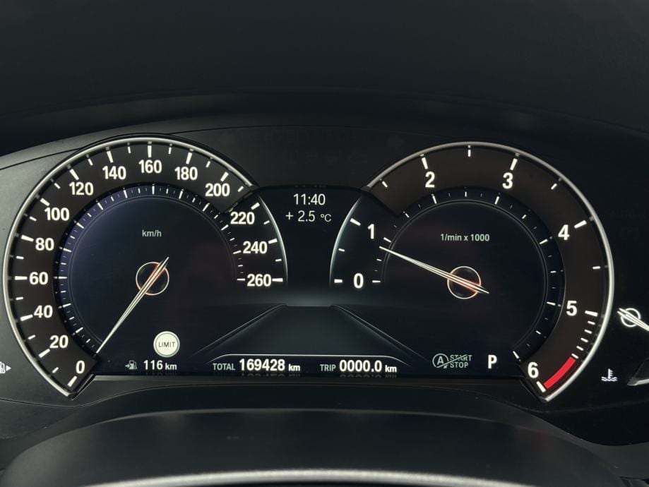 BMW serija 5 520d 2020g. Automatik *Executive* *Garancija 12 mjeseci*, 2020 god. - 21