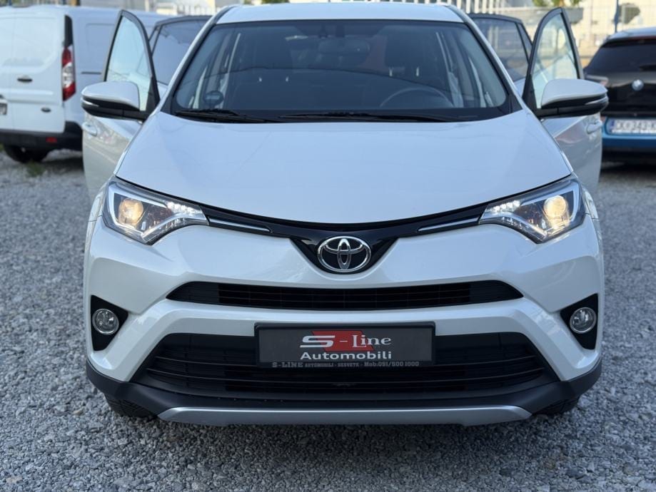 Toyota RAV4 2,0 *Premium* Garancija 12 mjeseci*, 2016 god. - 6