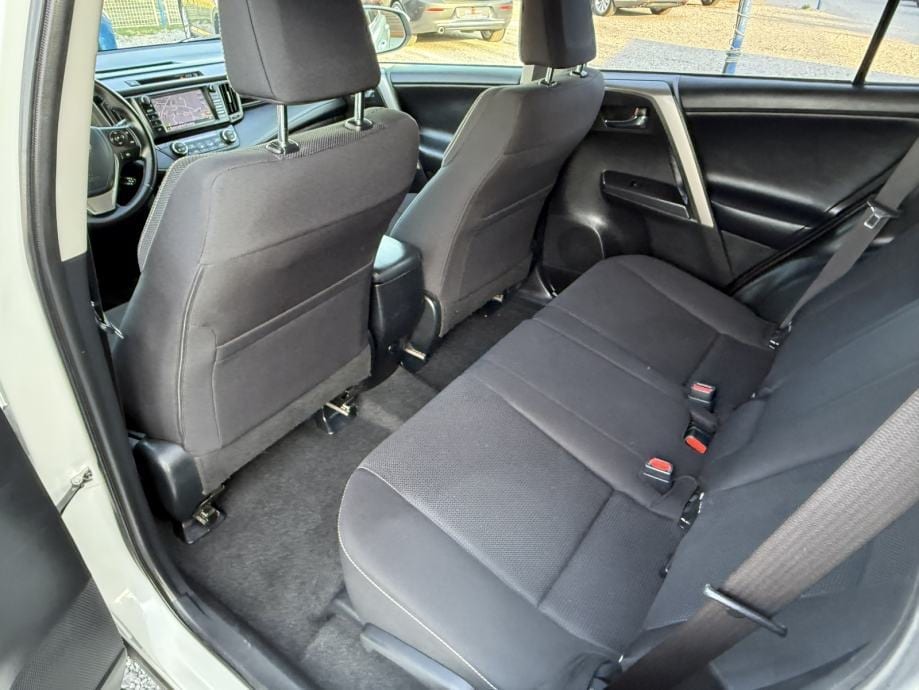 Toyota RAV4 2,0 *Premium* Garancija 12 mjeseci*, 2016 god. - 19