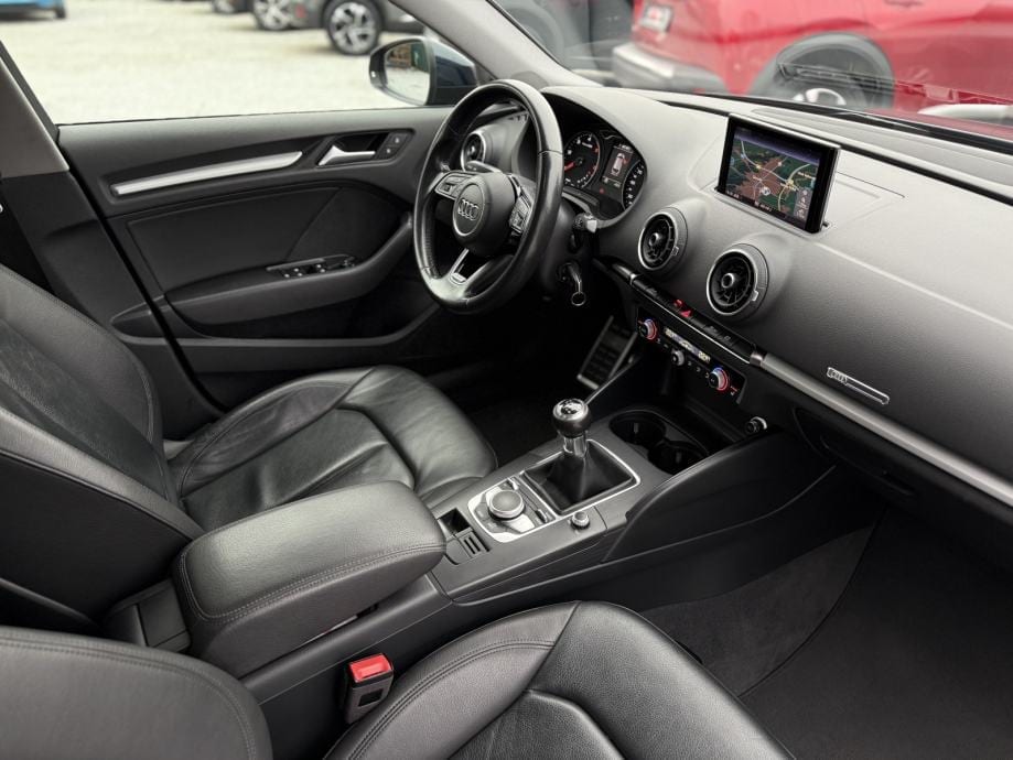Audi A3 30 TDI SportBack 2019g, * S-Line * Bi-Xenon- LED*, 2019 god. - 15