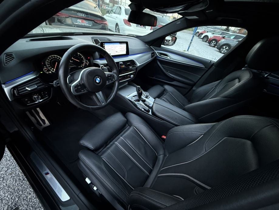 BMW serija 5 520d xDrive * M-Sport * Garancija 12 mjeseci*, 2018 god. - 11