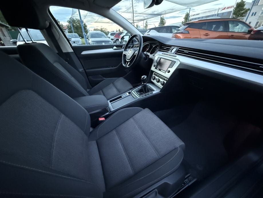 VW Passat 1,6 TDI 2016g. *COMFORTLINE* Garancija 12 mjeseci * - 15