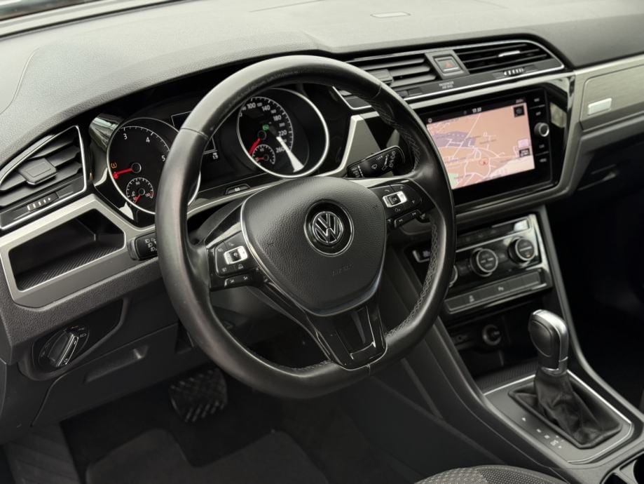 VW Touran 1,6 TDI DSG 2018g.*Comfortline* 7 sjedala* Garancija 12 mj.*, 2018 god. - 11