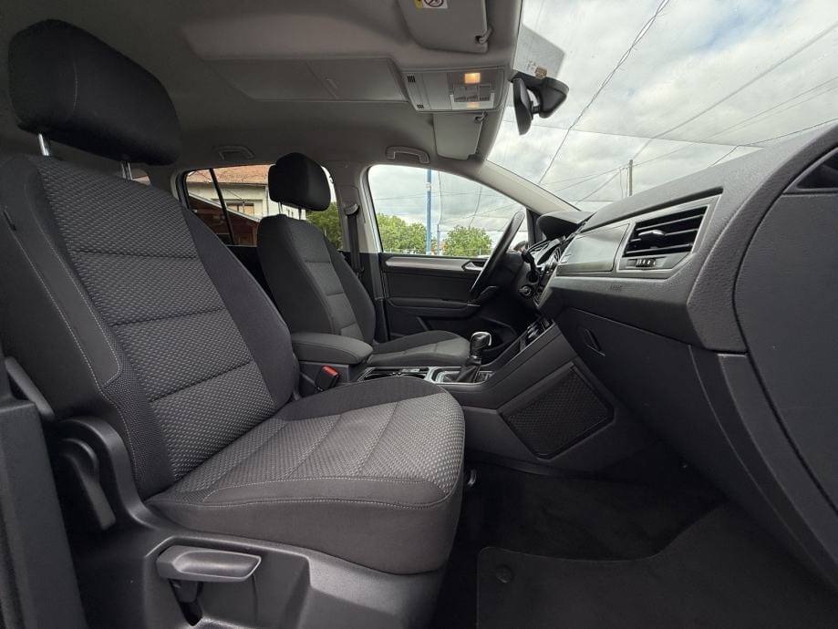 VW Touran 1,6 TDI DSG 2018g.*Comfortline* 7 sjedala* Garancija 12 mj.*, 2018 god. - 17