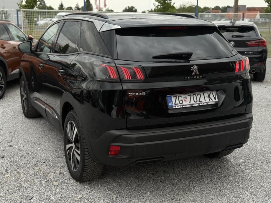Peugeot 3008 1,5 BlueHDI 2021g. *STYLE* NAPRAVLJEN VELIKI SERVIS*, 2021 god. - 3