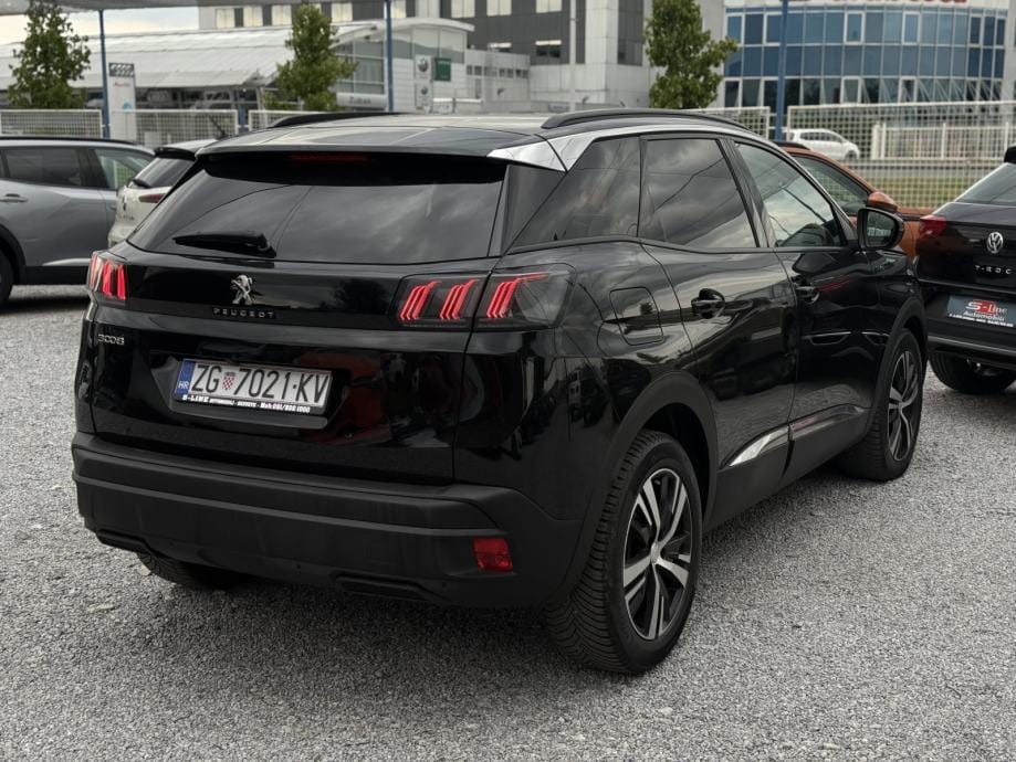 Peugeot 3008 1,5 BlueHDI 2021g. *STYLE* NAPRAVLJEN VELIKI SERVIS*, 2021 god. - 4