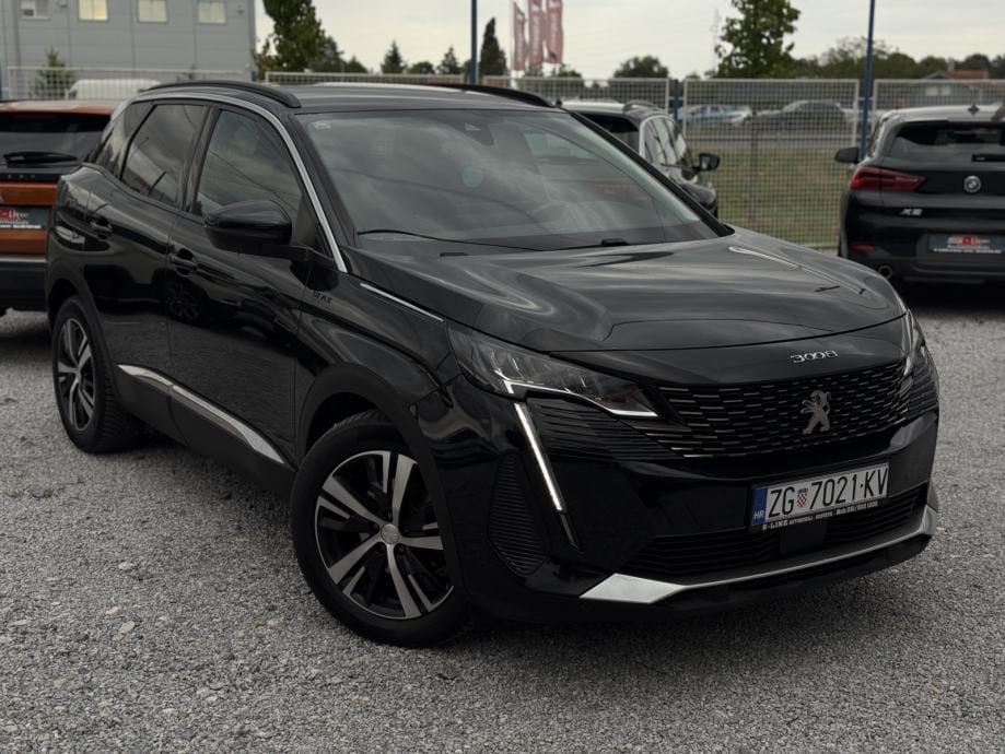 Peugeot 3008 1,5 BlueHDI 2021g. *STYLE* NAPRAVLJEN VELIKI SERVIS*, 2021 god. - 2