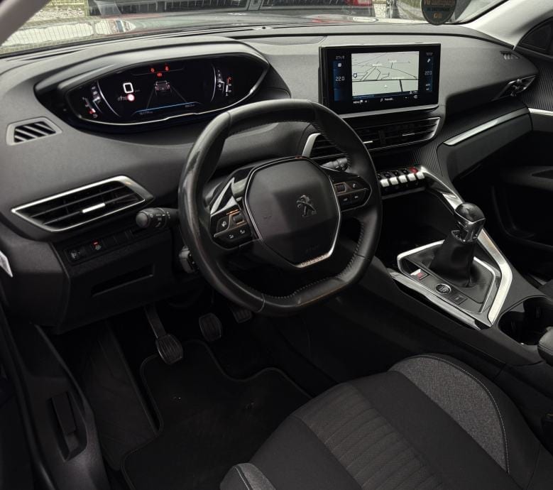 Peugeot 3008 1,5 BlueHDI 2021g. *STYLE* NAPRAVLJEN VELIKI SERVIS*, 2021 god. - 10