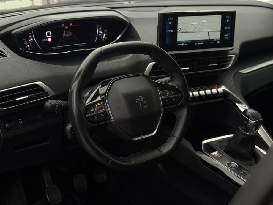 Peugeot 3008 1,5 BlueHDI 2021g. *STYLE* NAPRAVLJEN VELIKI SERVIS*, 2021 god. - 12