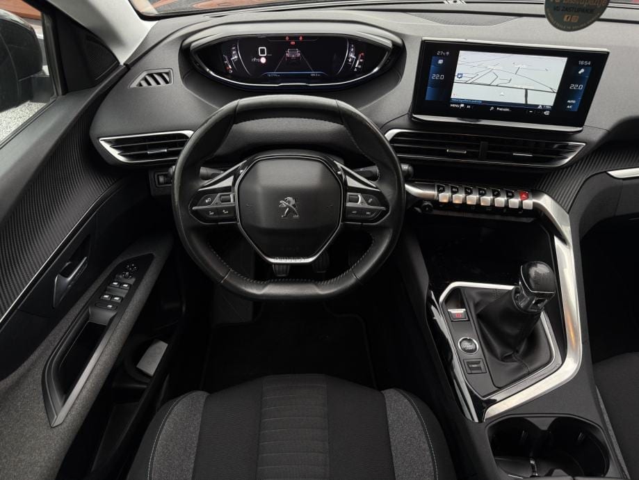 Peugeot 3008 1,5 BlueHDI 2021g. *STYLE* NAPRAVLJEN VELIKI SERVIS*, 2021 god. - 14