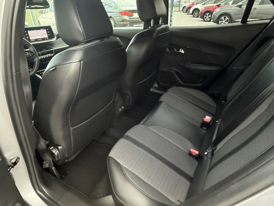 Peugeot 2008 1,5 BlueHDI 2021g. *ALLURE* Garancija 12 mjeseci*, 2021 god. - 15