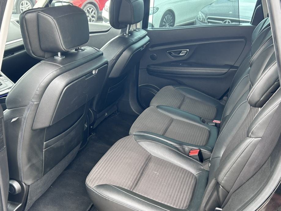 Renault Grand Scenic dCi 160 AUTOMATIK,NAVI,PDC,GR.SJEDALA,BI XENON, 2017 god. - 16