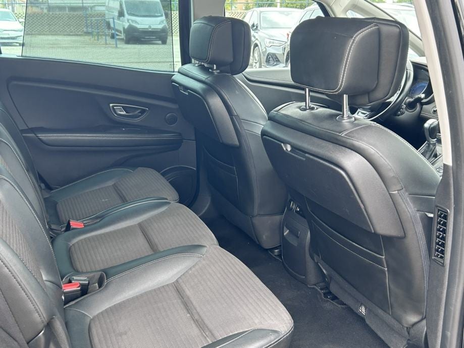 Renault Grand Scenic dCi 160 AUTOMATIK,NAVI,PDC,GR.SJEDALA,BI XENON, 2017 god. - 18
