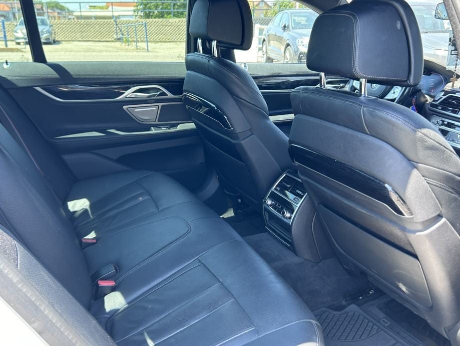 BMW SERIJA 7 730d XDRIVE *REG. 01./27.* *FACELIFT*, 2019 god. - 14