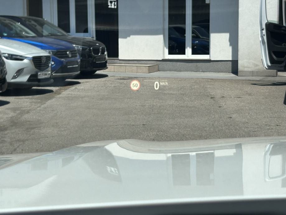 BMW SERIJA 7 730d XDRIVE *REG. 01./27.* *FACELIFT*, 2019 god. - 29