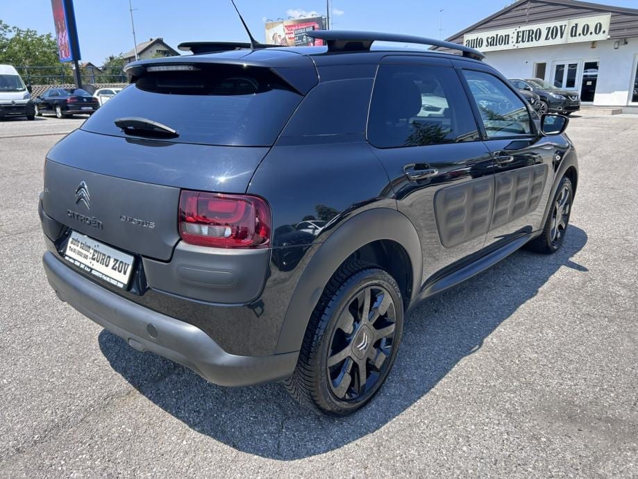 Citroën C4 Cactus 1,2 THP S&S, 2016 god. - 5