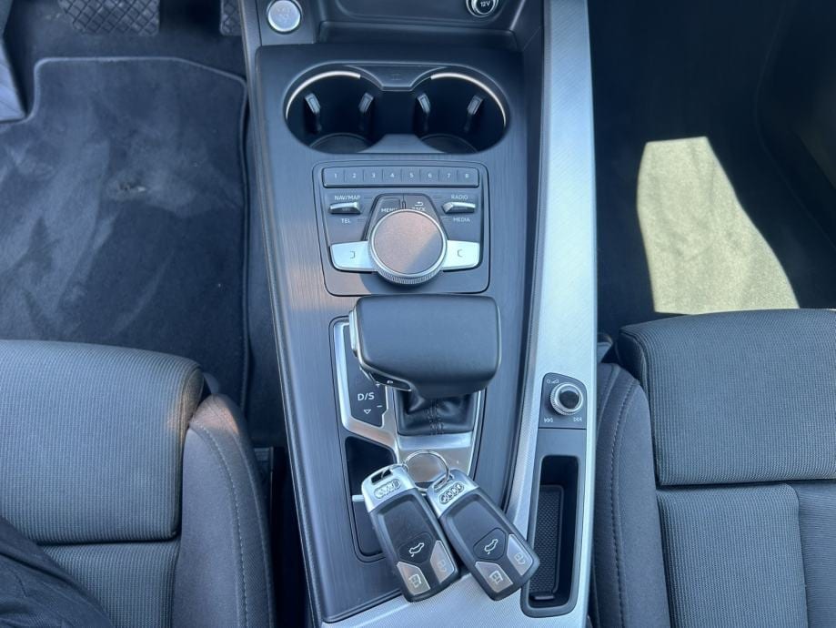 Audi A4 2,0 TDI AUT., EL.POD. SJEDALA, VIRTUAL KOKPIT, 2016 god. - 23
