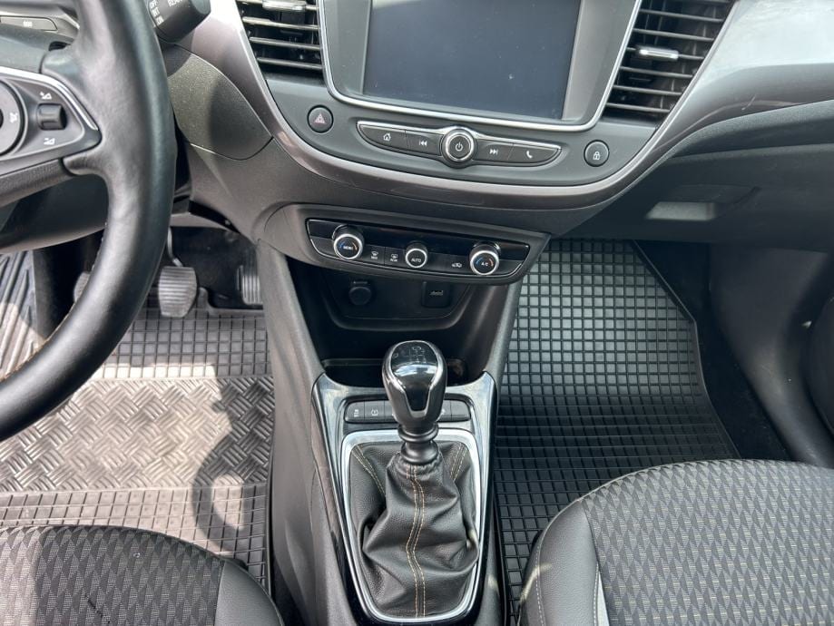 Opel Crossland X 1,2 Turbo, 2018 god. - 22