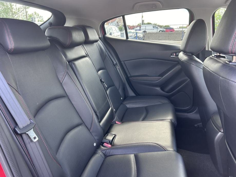 Mazda 3 2.2d Attraction *KAMERA* *HEAD UP*, 2016 god. - 16