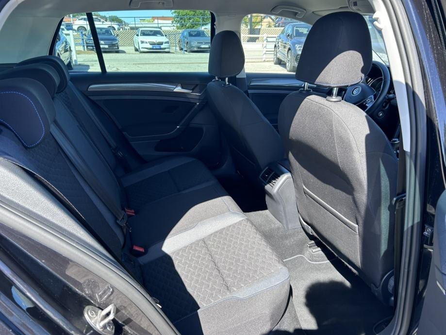 VW Golf 7 1,6 TDI *JOIN*, 2018 god. - 15