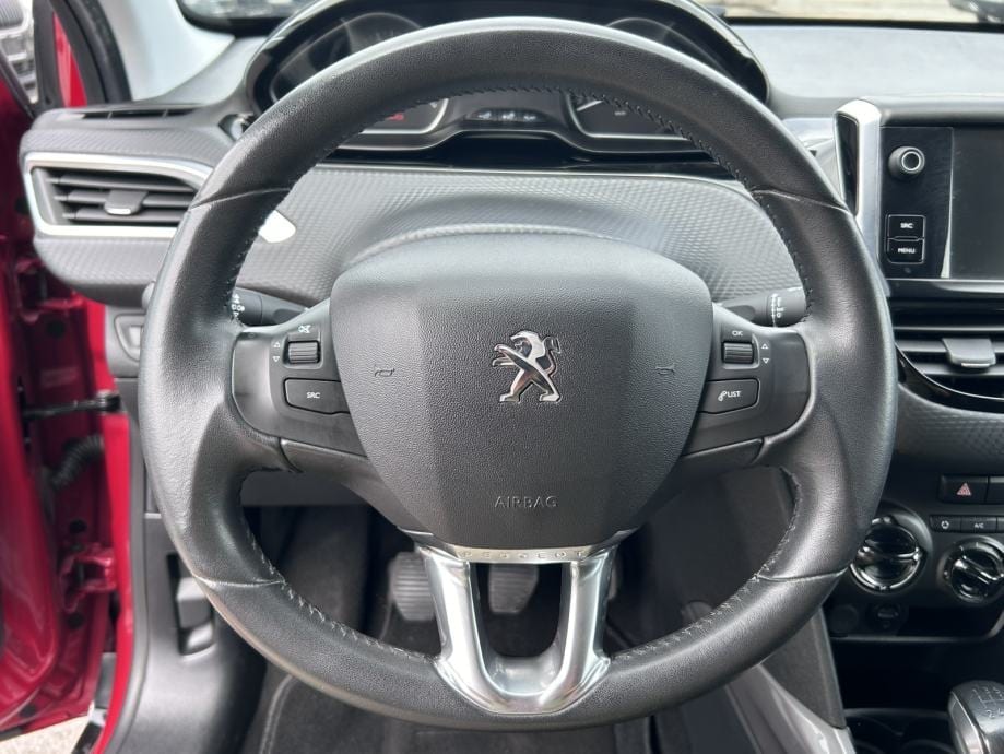 Peugeot 2008 1,2 STYLE,KLIMA,PDC,NAVIGACIJA,MFV...., 2017 god. - 21