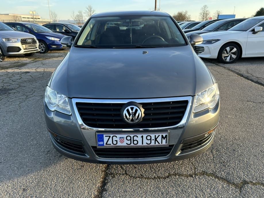 VW Passat b6 1,6, 2005 god.