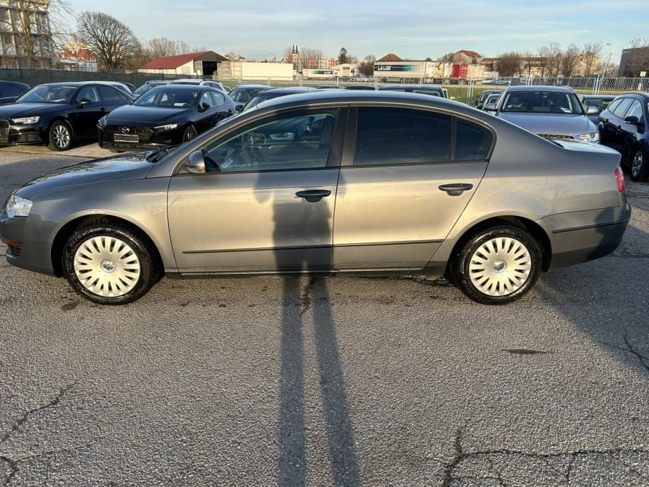 VW Passat b6 1,6, 2005 god. - 10