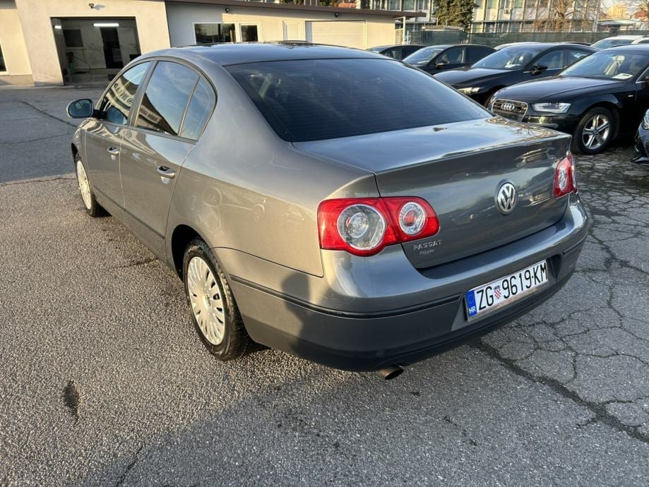 VW Passat b6 1,6, 2005 god. - 9