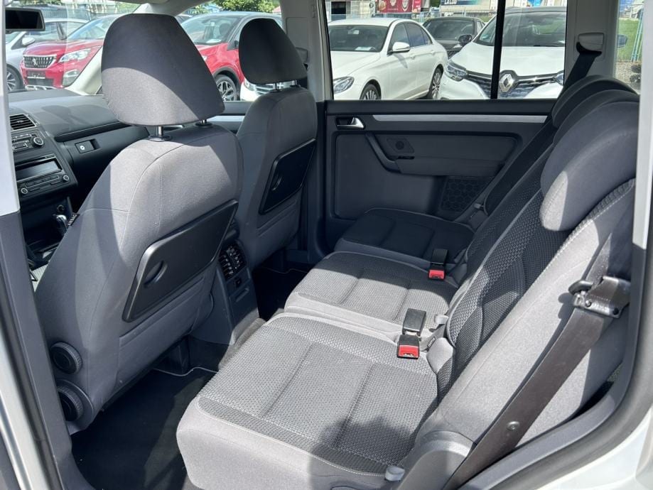 VW Touran 1,6 TDI AUTOMATIK, 2012 god. - 14
