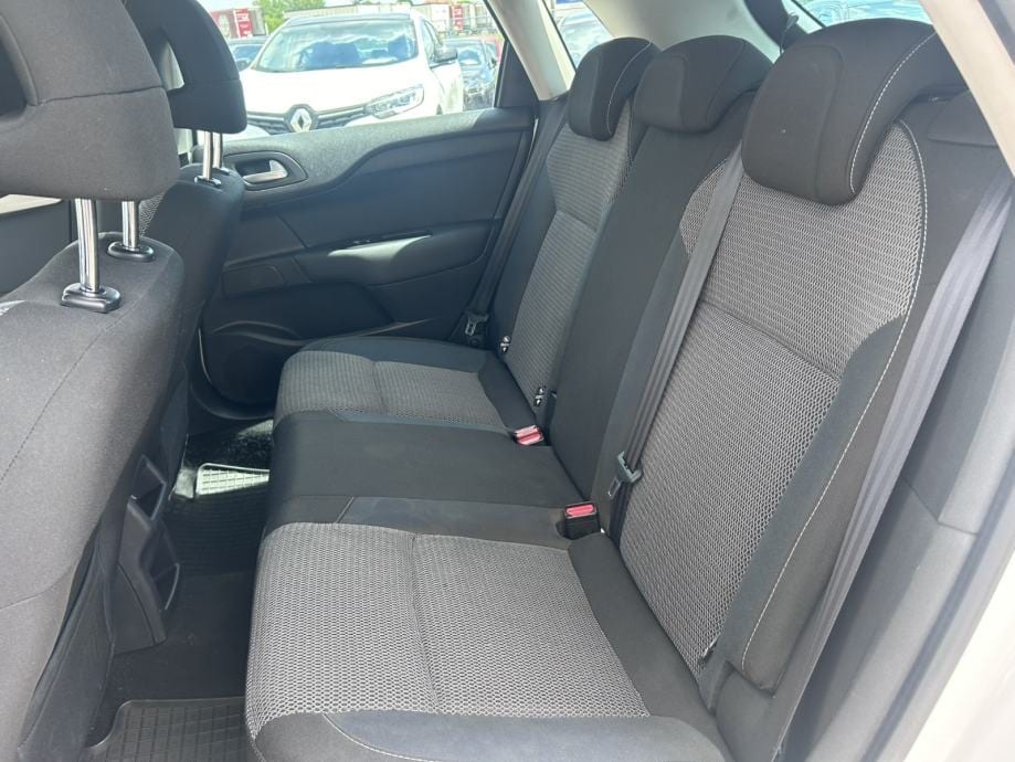 Citroën C4 1,6 HDi, 2014 god. - 14
