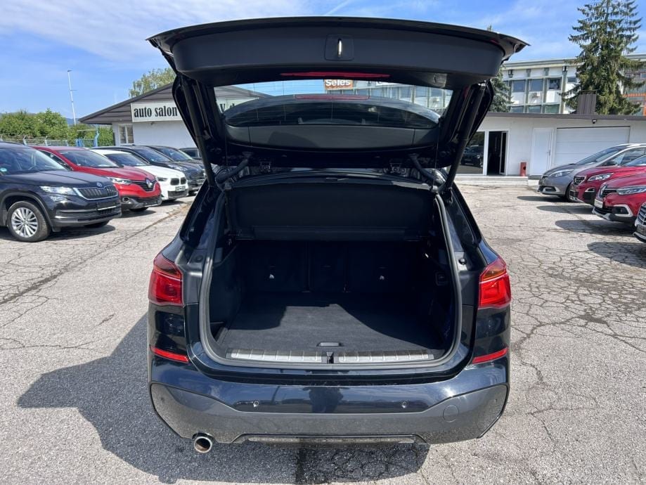 BMW X1 18d X-drive M-PAKET, 2017 god. - 9