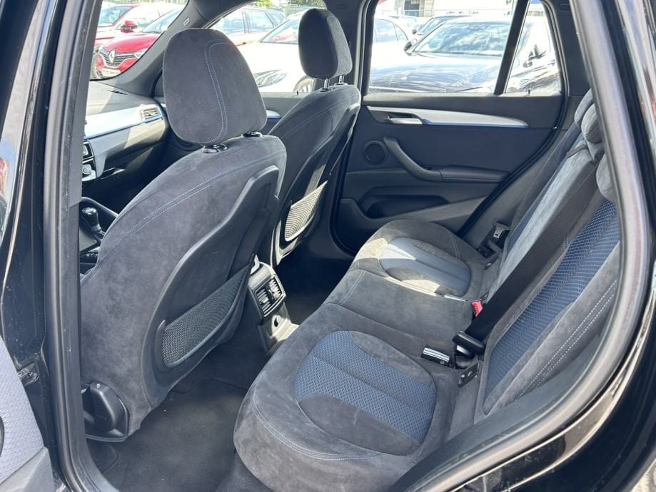 BMW X1 18d X-drive M-PAKET, 2017 god. - 13