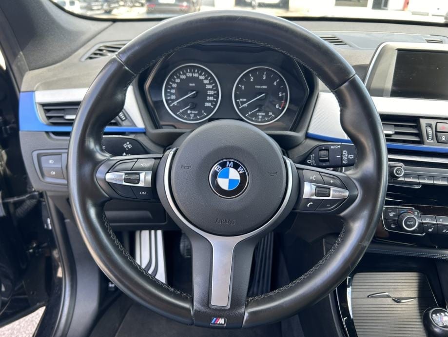 BMW X1 18d X-drive M-PAKET, 2017 god. - 20