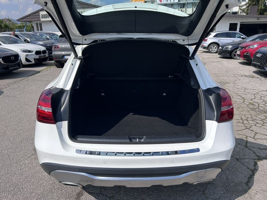 Mercedes-Benz GLA 220d 4MATIC, 2019 god. - 8