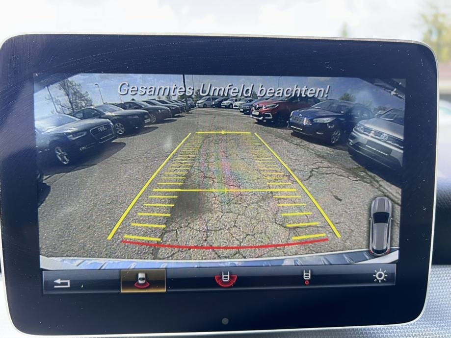 Mercedes-Benz GLA 220d 4MATIC, 2019 god. - 25