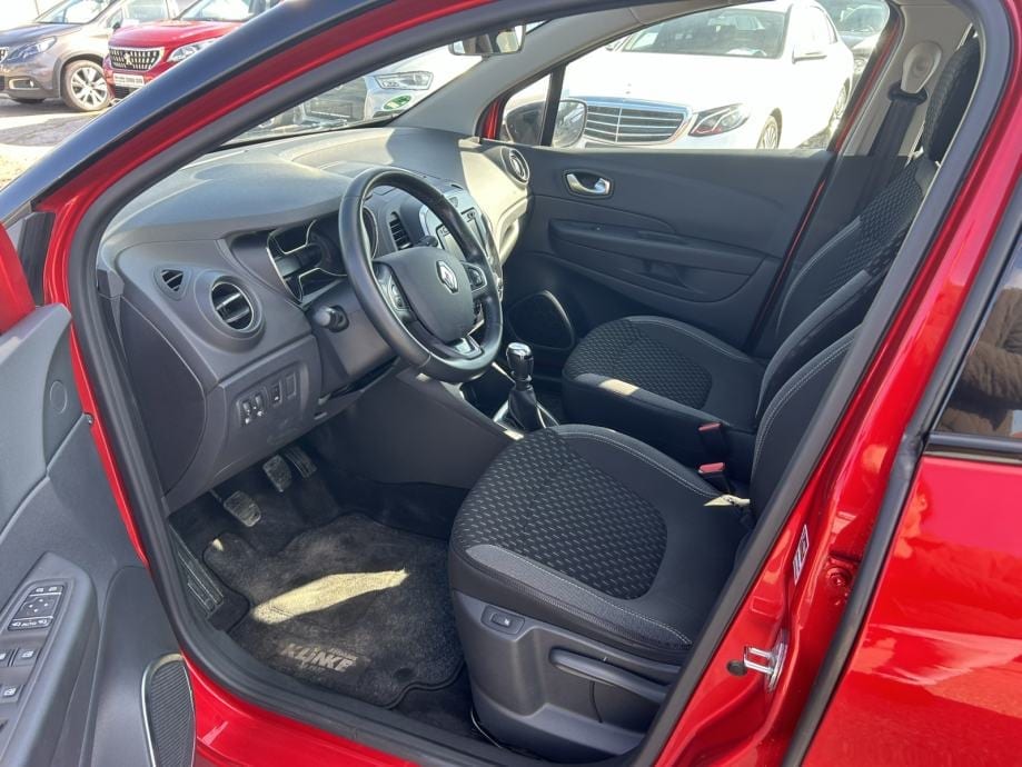 Renault Captur TCe 120, 2017 god. - 11