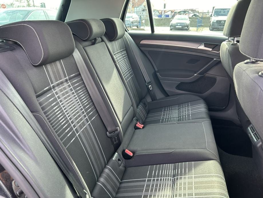 VW Golf 7 1,6 TDI *LOUNGE*, 2015 god. - 17